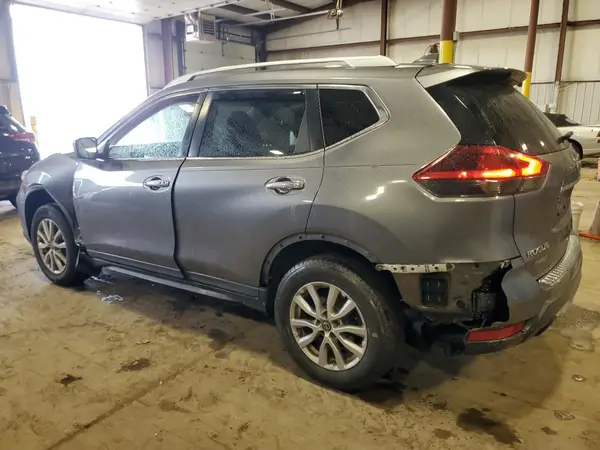 KNMAT2MV7JP614386 2018 NISSAN ROGUE - Image 2