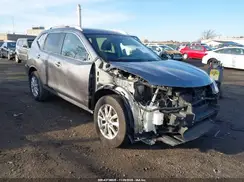 KNMAT2MV7JP615540 2018 NISSAN ROGUE