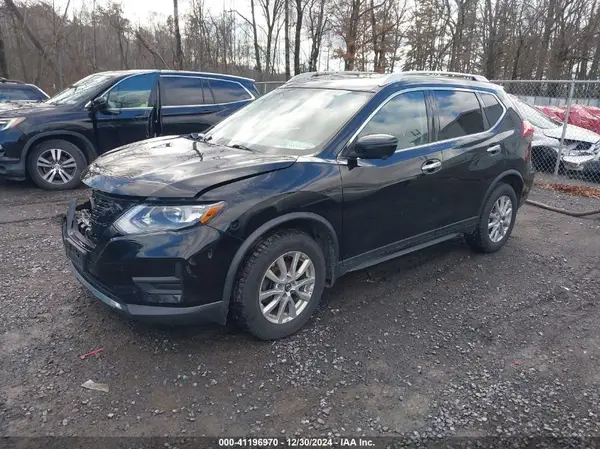 KNMAT2MV7JP618910 2018 NISSAN ROGUE - Image 2