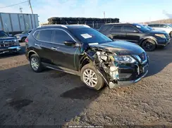 KNMAT2MV7JP620673 2018 NISSAN ROGUE