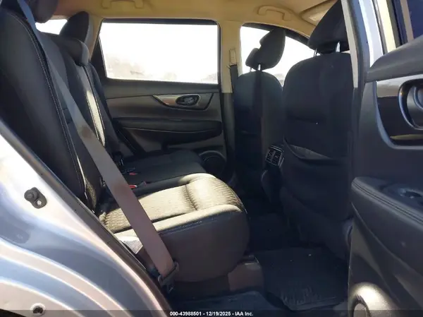 KNMAT2MV7KP510286 2019 NISSAN ROGUE - Image 8