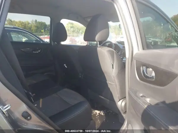 KNMAT2MV7KP515813 2019 NISSAN ROGUE - Image 8
