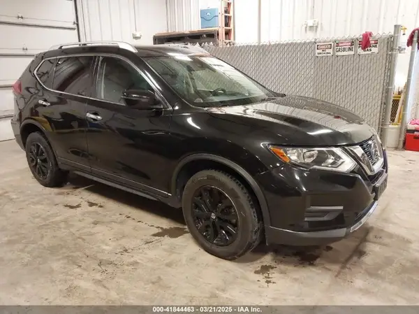 KNMAT2MV7KP529761 2019 NISSAN ROGUE - Image 1