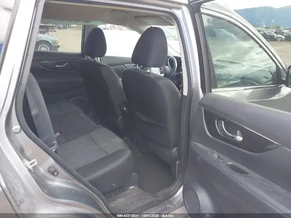 KNMAT2MV7KP532420 2019 NISSAN ROGUE - Image 8