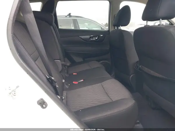 KNMAT2MV7KP540744 2019 NISSAN ROGUE - Image 8