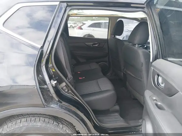KNMAT2MV7KP558466 2019 NISSAN ROGUE - Image 8