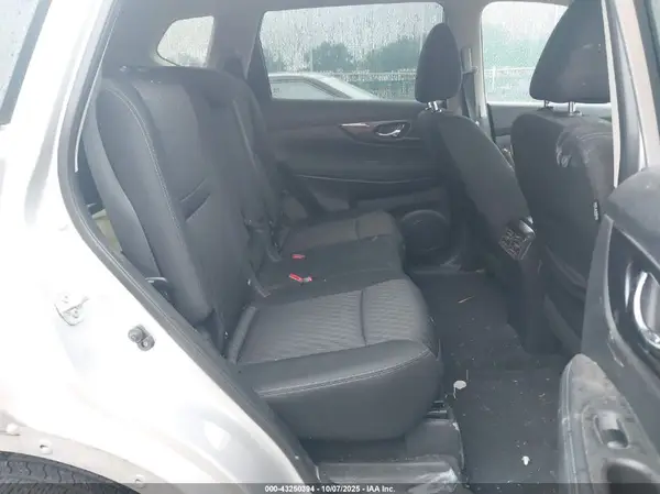 KNMAT2MV7LP523878 2020 NISSAN ROGUE - Image 8
