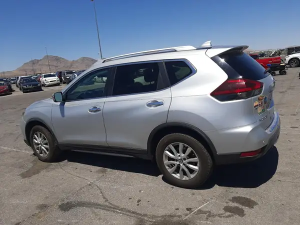 KNMAT2MV7LP533617 2020 NISSAN ROGUE - Image 2