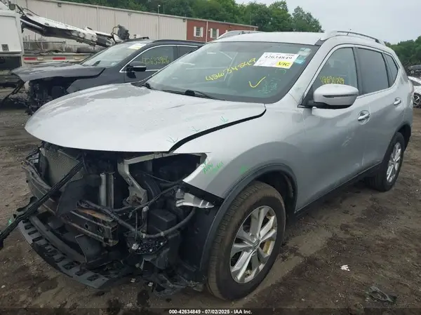 KNMAT2MV8GP604569 2016 NISSAN ROGUE - Image 2