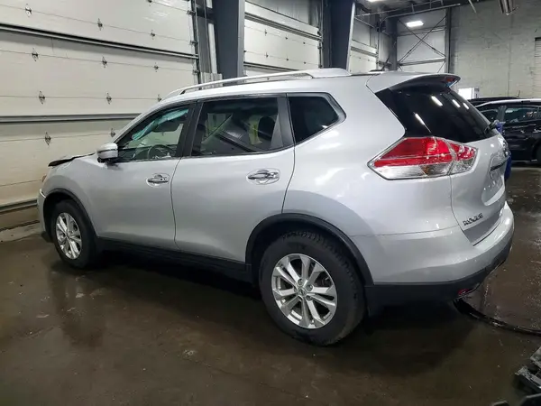 KNMAT2MV8GP610212 2016 NISSAN ROGUE - Image 2