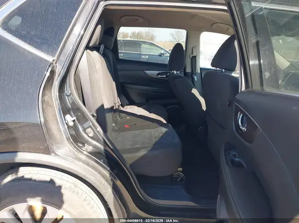 KNMAT2MV8GP622487 2016 NISSAN ROGUE - Image 8