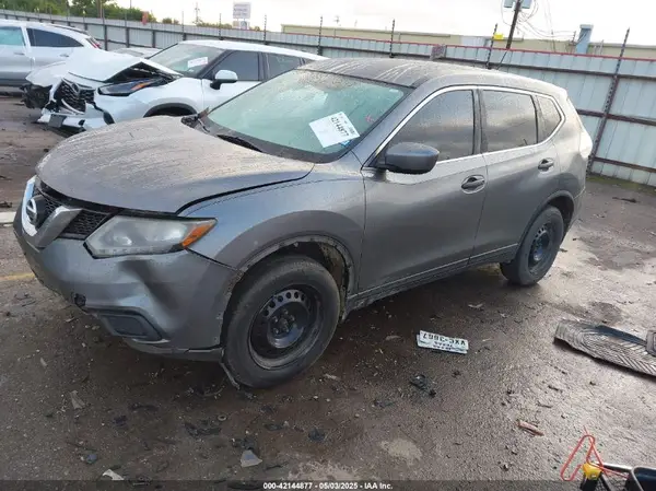 KNMAT2MV8GP640987 2016 NISSAN ROGUE - Image 2