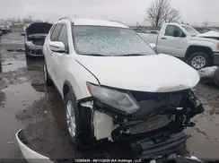KNMAT2MV8GP644439 2016 NISSAN ROGUE