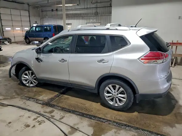 KNMAT2MV8GP647535 2016 NISSAN ROGUE - Image 2