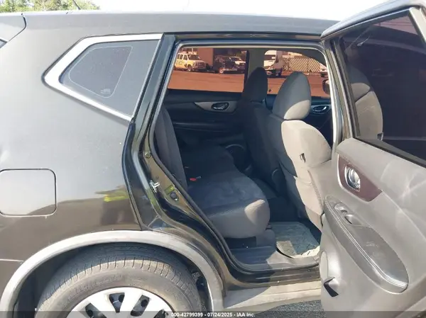 KNMAT2MV8GP661757 2016 NISSAN ROGUE - Image 8
