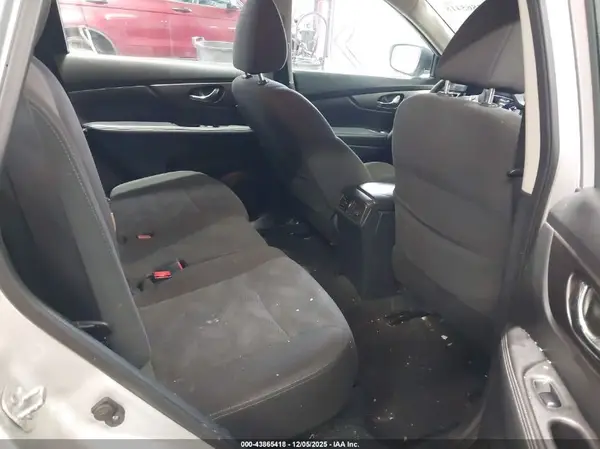 KNMAT2MV8GP667560 2016 NISSAN ROGUE - Image 8