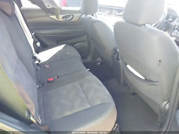 KNMAT2MV8GP675917 2016 NISSAN ROGUE - Image 8