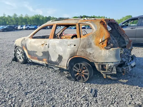 KNMAT2MV8GP681765 2016 NISSAN ROGUE - Image 2