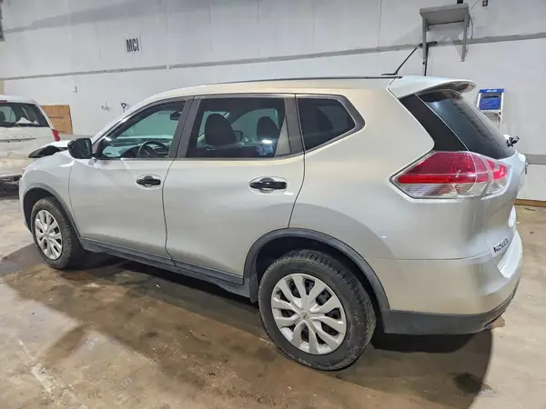 KNMAT2MV8GP690837 2016 NISSAN ROGUE - Image 2