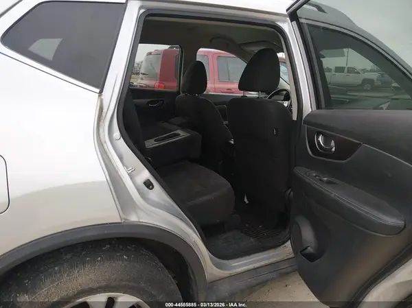KNMAT2MV8GP694306 2016 NISSAN ROGUE - Image 8