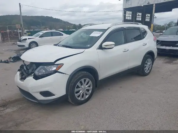 KNMAT2MV8GP706700 2016 NISSAN ROGUE - Image 2