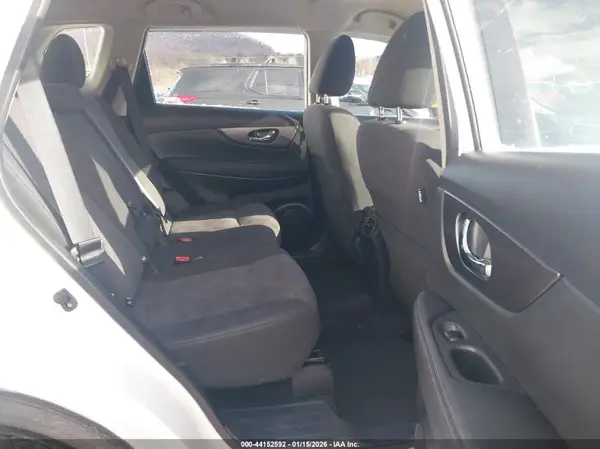 KNMAT2MV8GP709595 2016 NISSAN ROGUE - Image 8