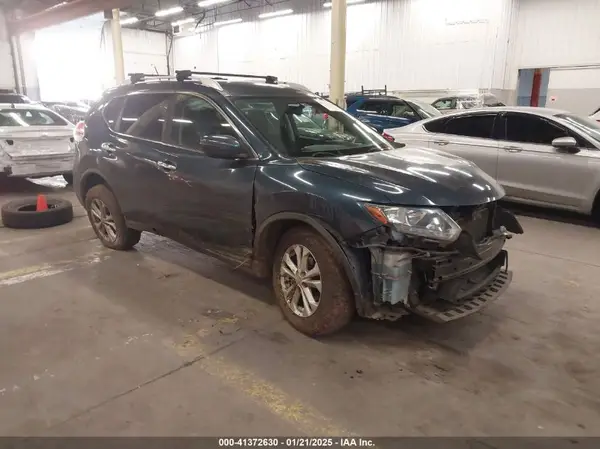 KNMAT2MV8GP710486 2016 NISSAN ROGUE - Image 1