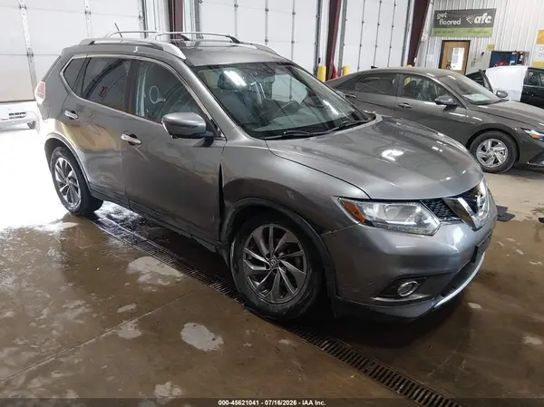 KNMAT2MV8GP713601 2016 NISSAN ROGUE - Image 1
