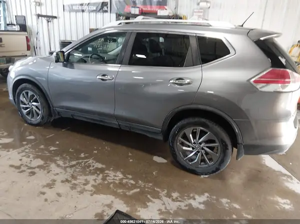KNMAT2MV8GP713601 2016 NISSAN ROGUE - Image 2