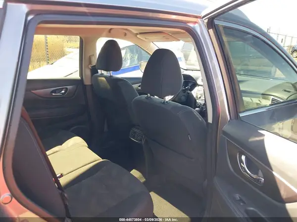 KNMAT2MV8GP734335 2016 NISSAN ROGUE - Image 8