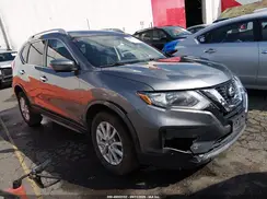 KNMAT2MV8HP503033 2017 NISSAN ROGUE