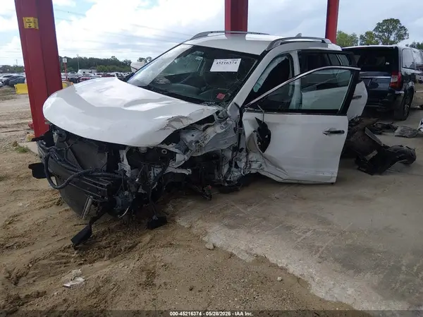 KNMAT2MV8HP503534 2017 NISSAN ROGUE - Image 2