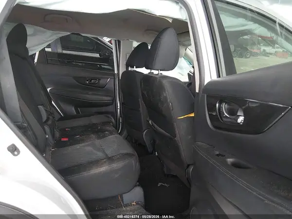 KNMAT2MV8HP503534 2017 NISSAN ROGUE - Image 8
