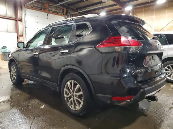 KNMAT2MV8HP505395 2017 NISSAN ROGUE - Image 2