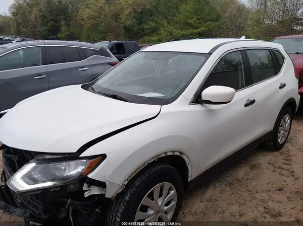 KNMAT2MV8HP510239 2017 NISSAN ROGUE - Image 2