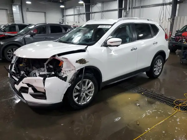 KNMAT2MV8HP513965 2017 NISSAN ROGUE - Image 1