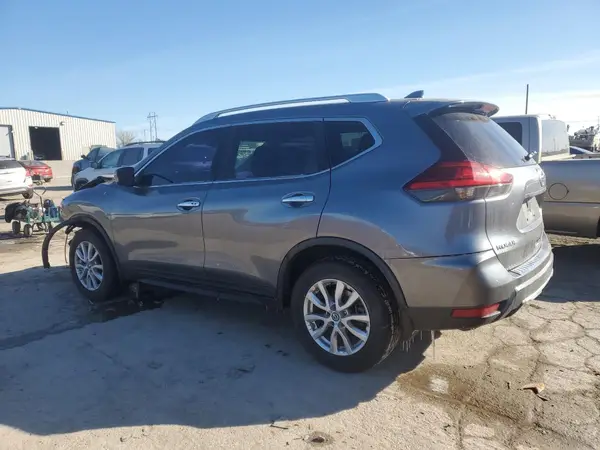 KNMAT2MV8HP519040 2017 NISSAN ROGUE - Image 2