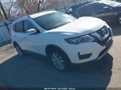 KNMAT2MV8HP532418 2017 NISSAN ROGUE