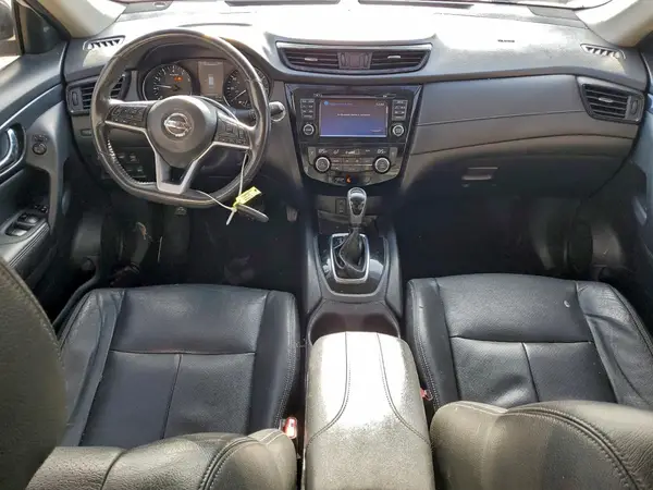 KNMAT2MV8HP532919 2017 NISSAN ROGUE - Image 8
