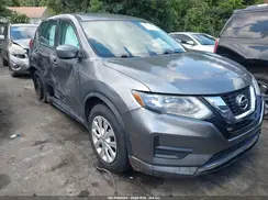 KNMAT2MV8HP534007 2017 NISSAN ROGUE
