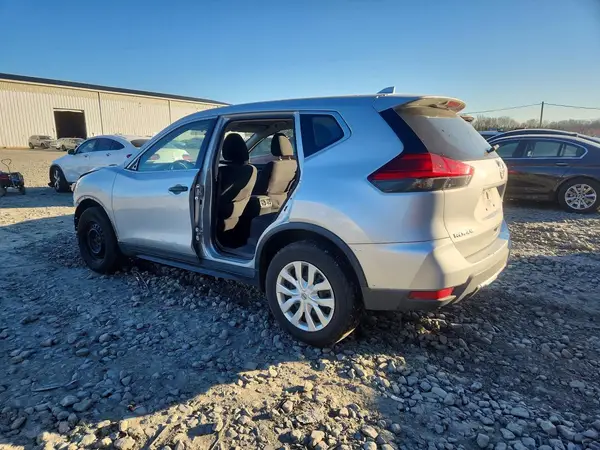 KNMAT2MV8HP536646 2017 NISSAN ROGUE - Image 2