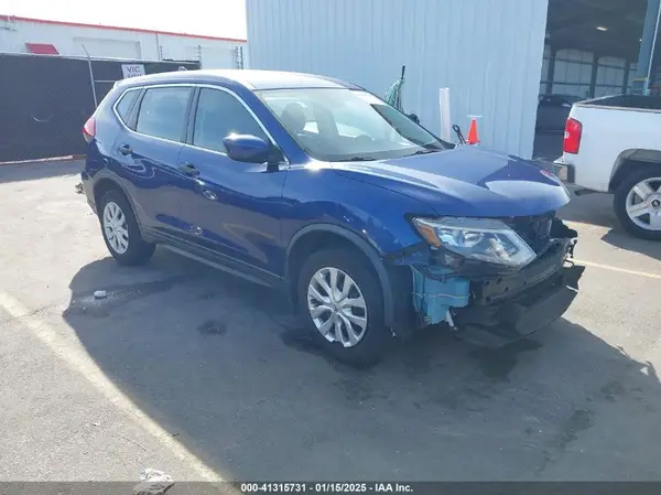 KNMAT2MV8HP536680 2017 NISSAN ROGUE - Image 1