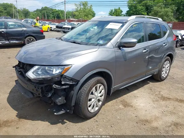 KNMAT2MV8HP538204 2017 NISSAN ROGUE - Image 2