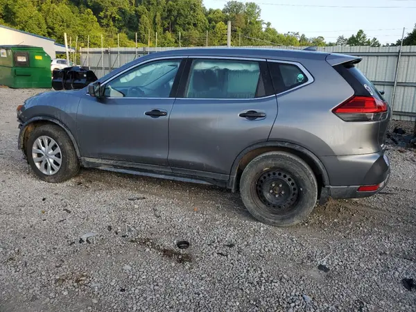 KNMAT2MV8HP543175 2017 NISSAN ROGUE - Image 2
