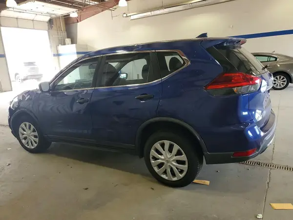 KNMAT2MV8HP550790 2017 NISSAN ROGUE - Image 2
