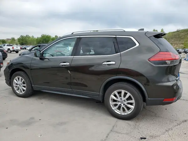KNMAT2MV8HP553835 2017 NISSAN ROGUE - Image 2