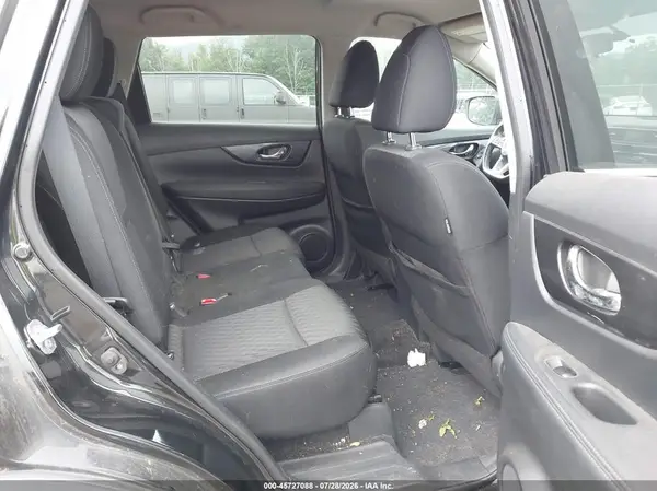 KNMAT2MV8HP558419 2017 NISSAN ROGUE - Image 8