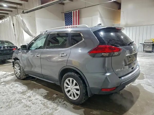 KNMAT2MV8HP571574 2017 NISSAN ROGUE - Image 2