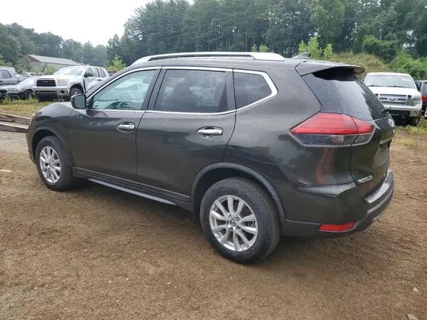 KNMAT2MV8HP575074 2017 NISSAN ROGUE - Image 2