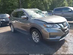 KNMAT2MV8HP576421 2017 NISSAN ROGUE